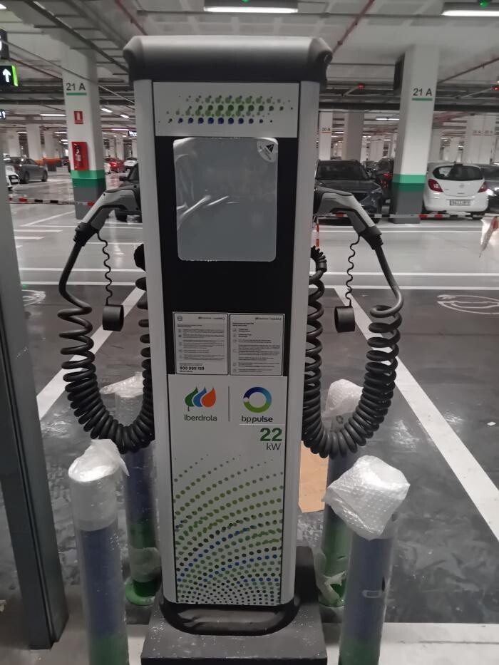 Images Iberdrola | bp pulse estación de recarga