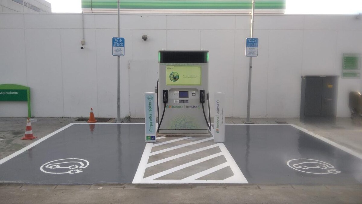 Images Iberdrola | bp pulse estación de recarga