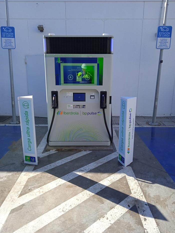 Images Iberdrola | bp pulse estación de recarga