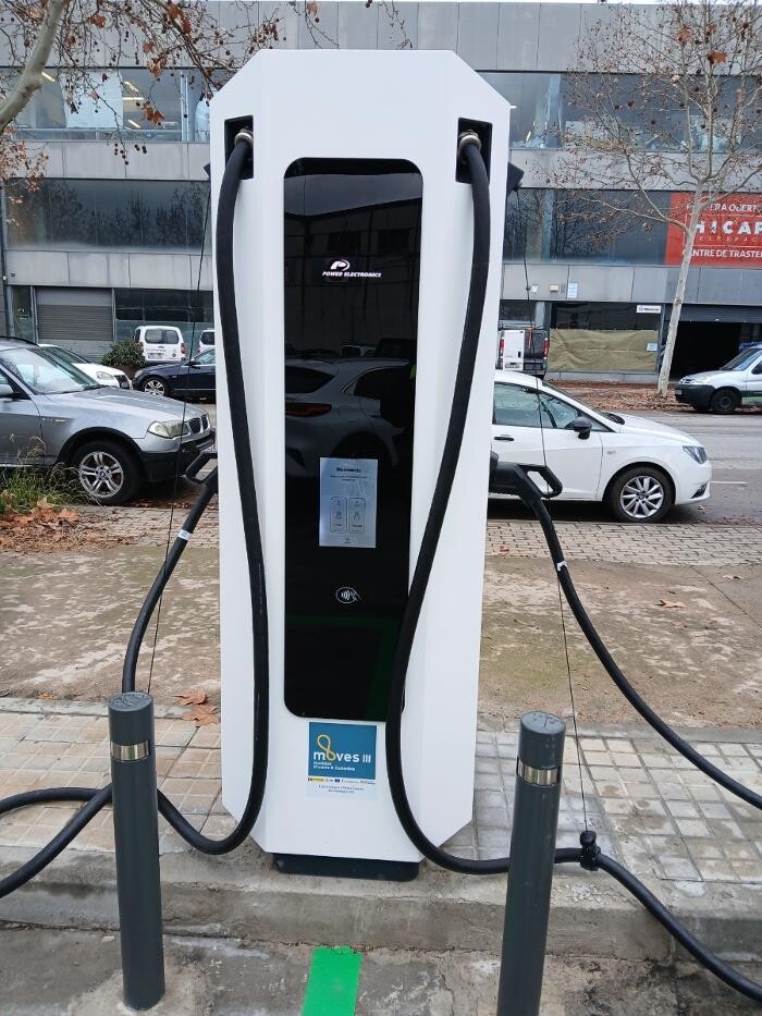 Images Iberdrola | bp pulse estación de recarga