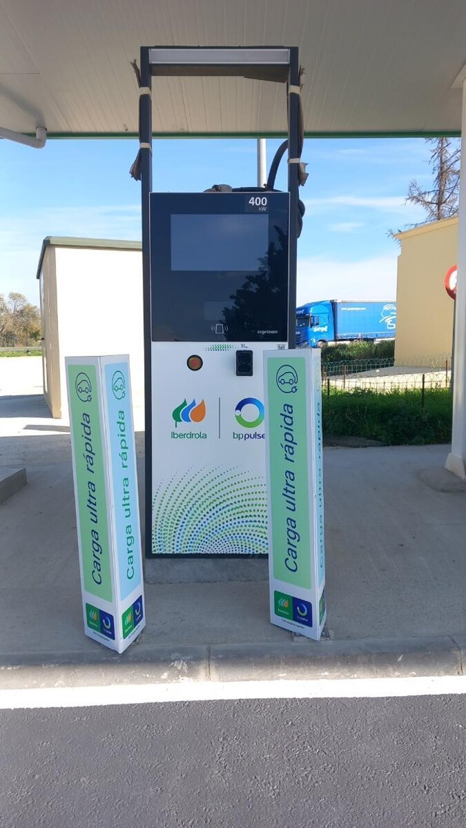 Images Iberdrola | bp pulse estación de recarga