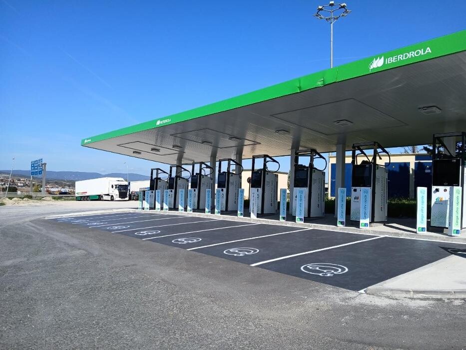 Images Iberdrola | bp pulse estación de recarga