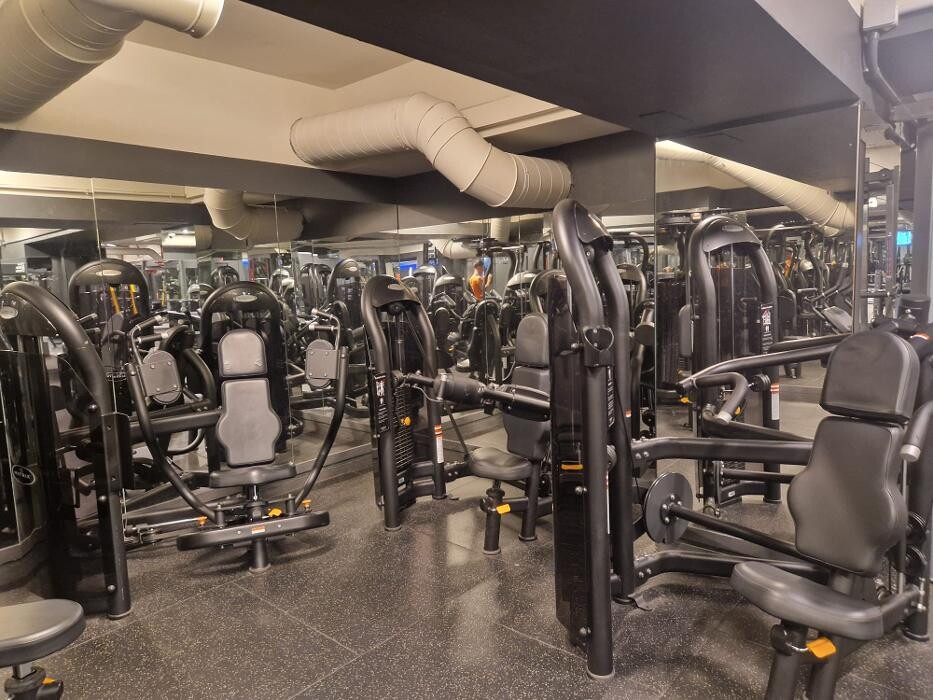 Images Gimnasio VivaGym Alberto Aguilera