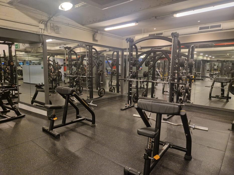 Images Gimnasio VivaGym Alberto Aguilera