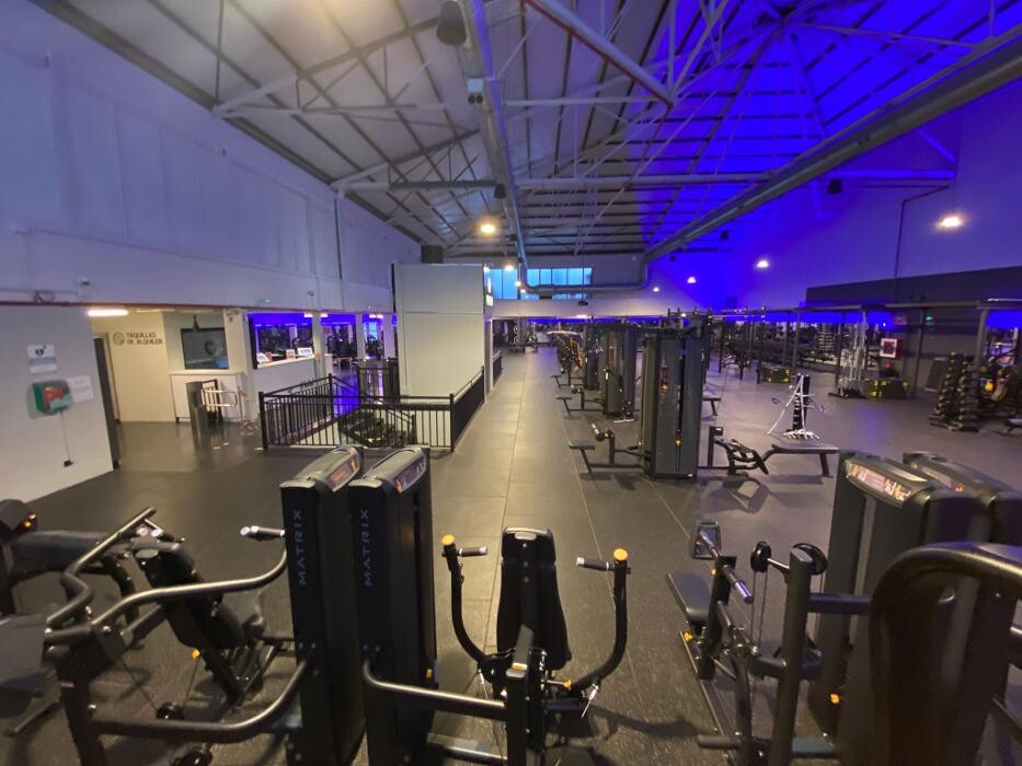 Images Gimnasio VivaGym Mercado de Villaverde