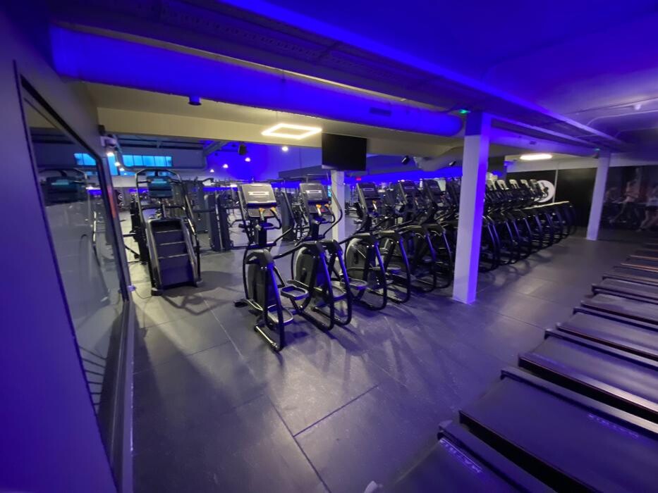 Images Gimnasio VivaGym Mercado de Villaverde