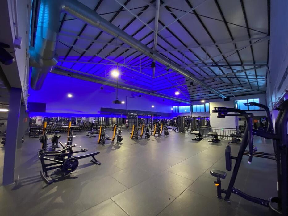 Images Gimnasio VivaGym Mercado de Villaverde