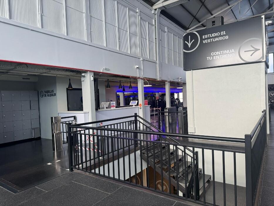 Images Gimnasio VivaGym Mercado de Villaverde