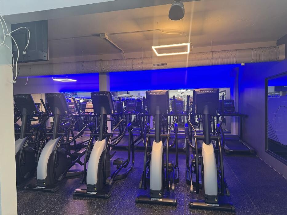 Images Gimnasio VivaGym Mercado de Villaverde