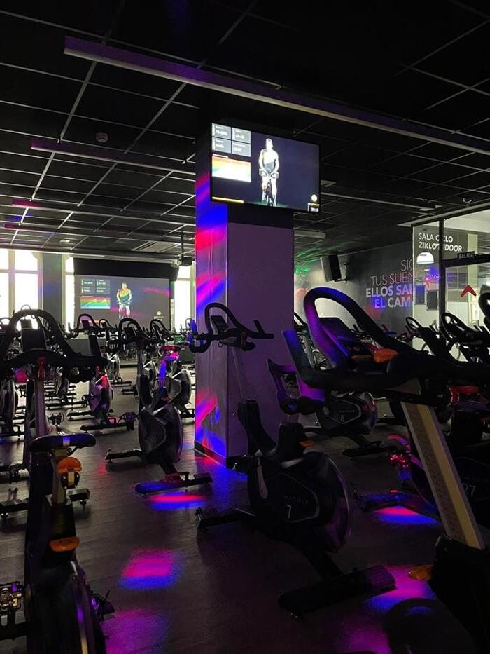 Images Gimnasio VivaGym Abando