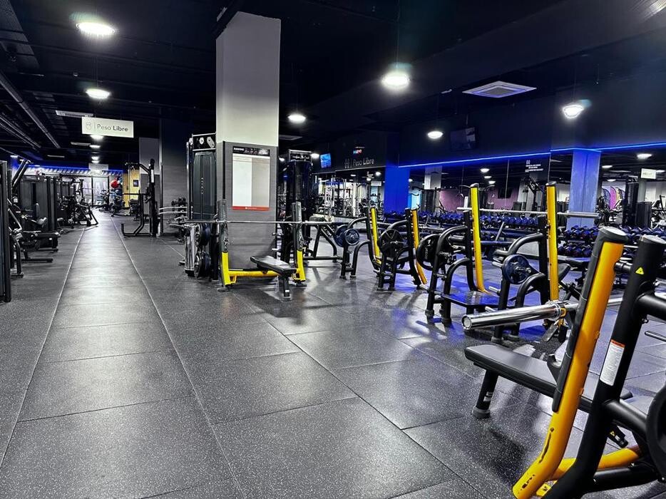 Images Gimnasio VivaGym GranCasa