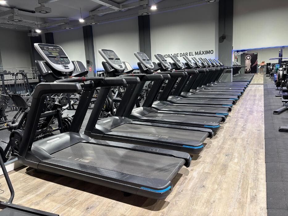 Images Gimnasio VivaGym Madrid Río