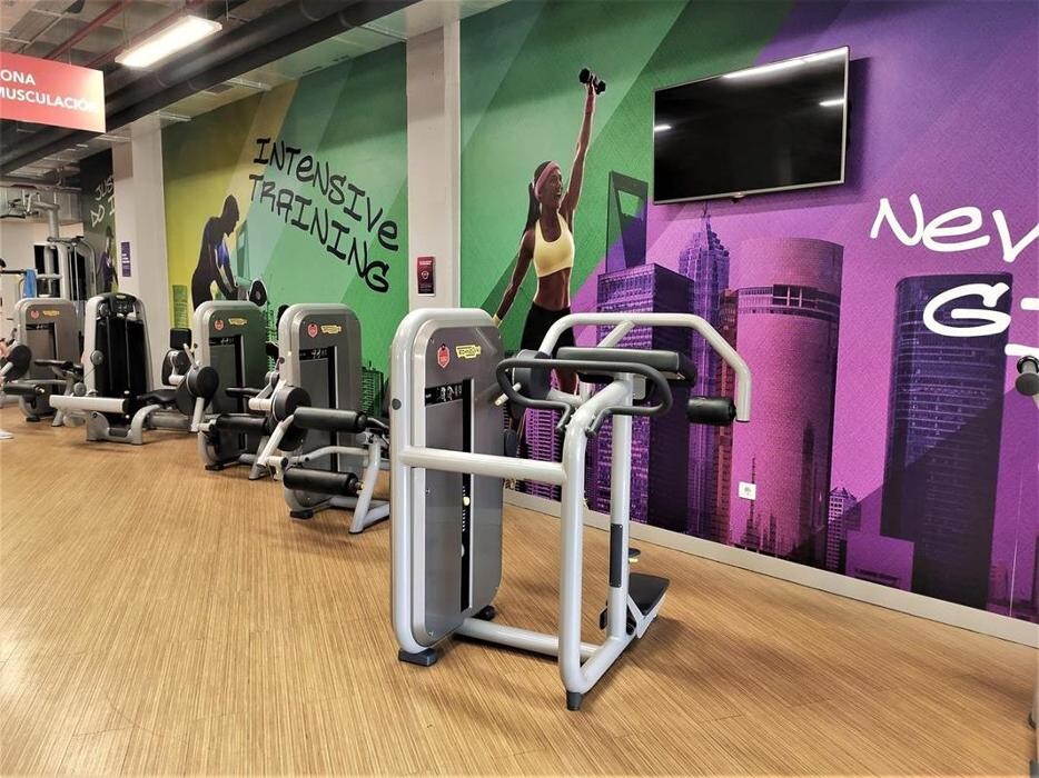 Images Gimnasio VivaGym Las Arenas