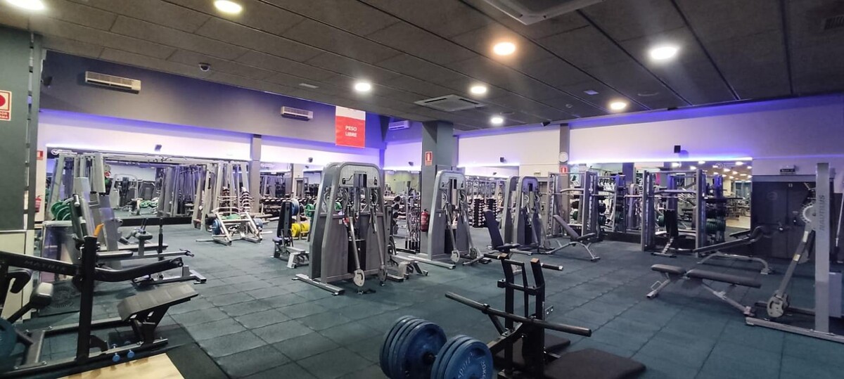 Images Gimnasio VivaGym Alcalá El Val