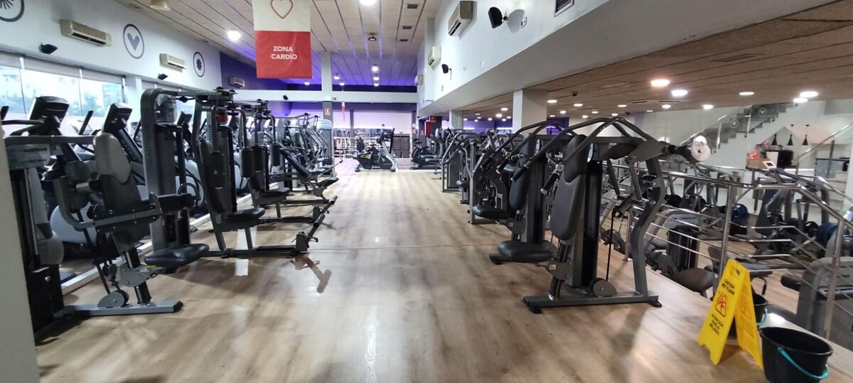 Images Gimnasio VivaGym Alcalá El Val