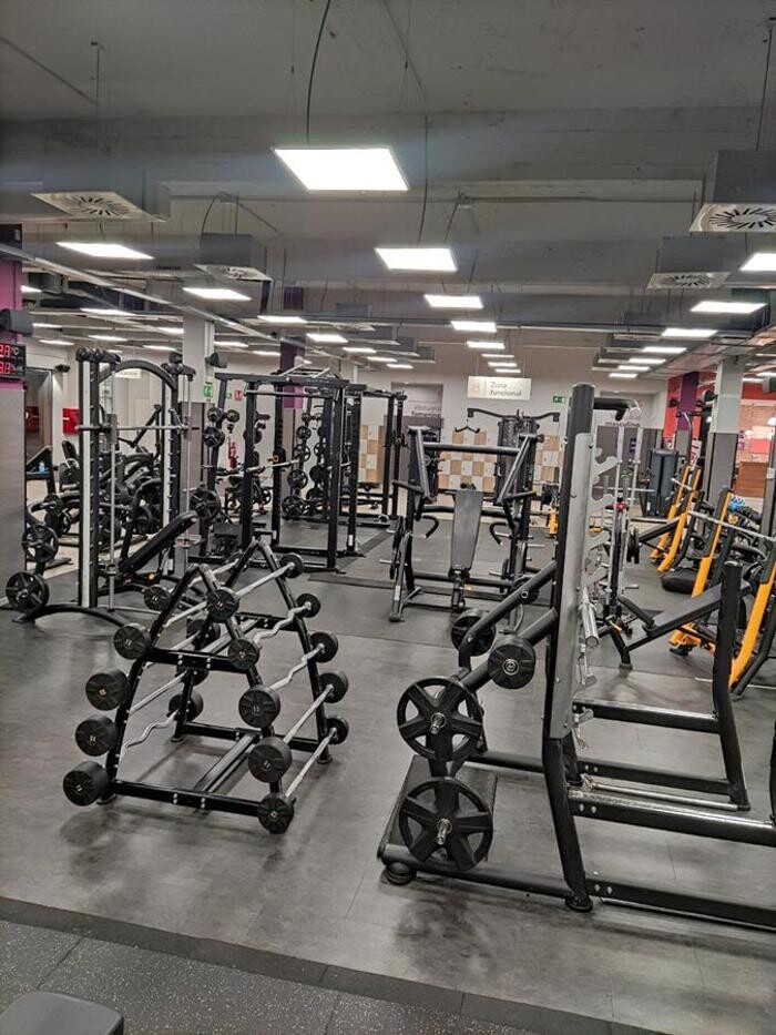 Images Gimnasio VivaGym Iturrama