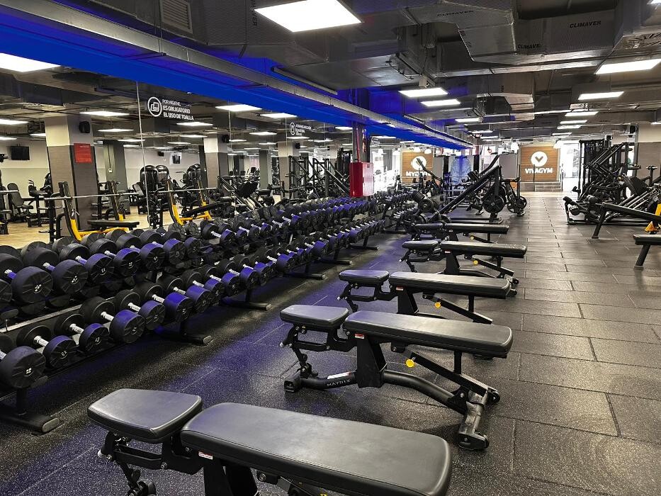 Images Gimnasio VivaGym Leganés centro