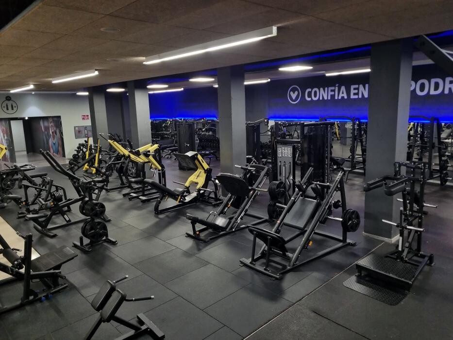 Images Gimnasio VivaGym Avenida Aigüera