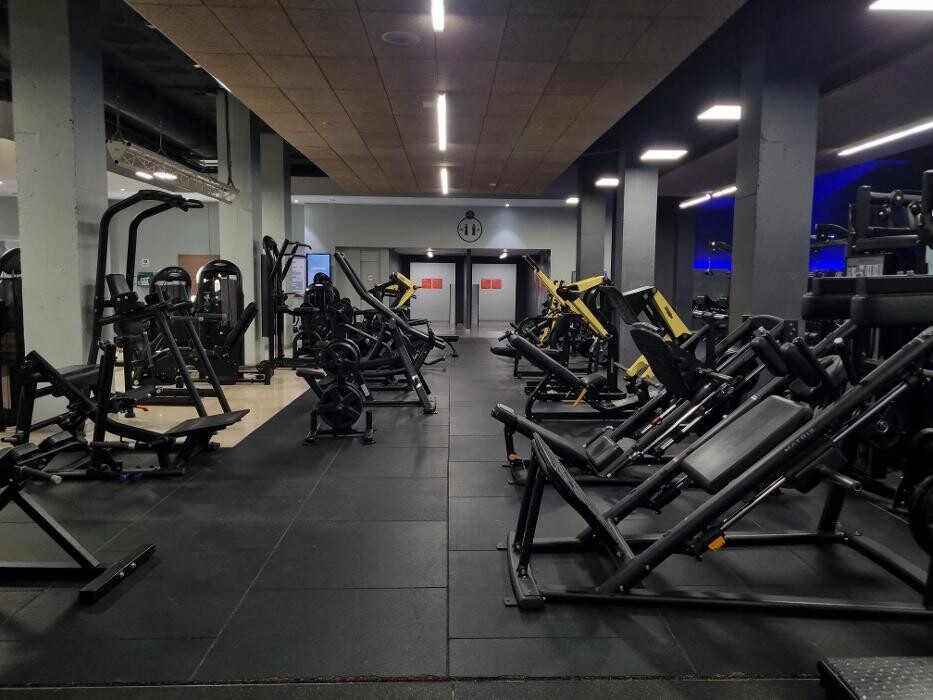 Images Gimnasio VivaGym Avenida Aigüera