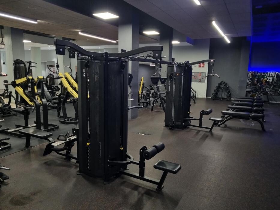 Images Gimnasio VivaGym Avenida Aigüera