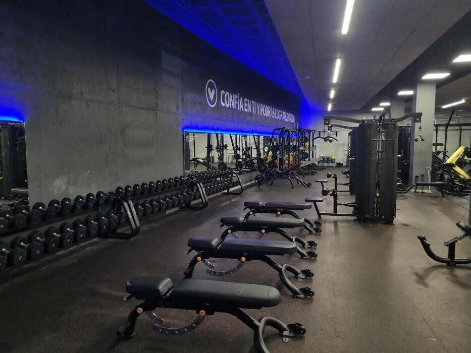 Images Gimnasio VivaGym Avenida Aigüera