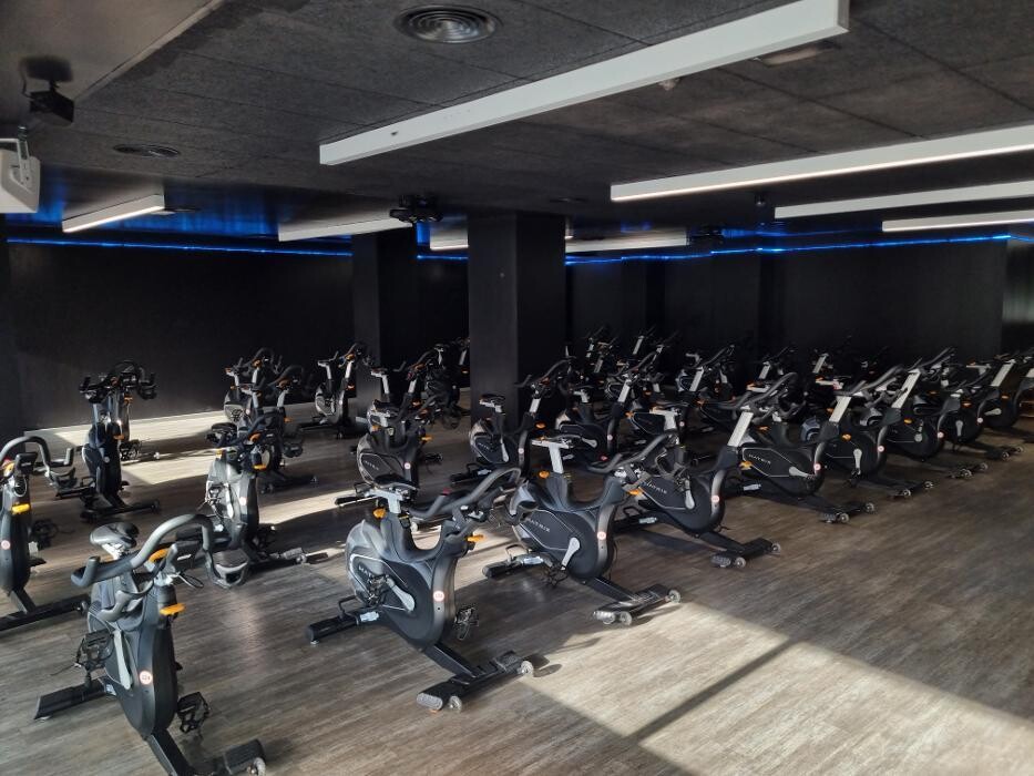 Images Gimnasio VivaGym Avenida Aigüera