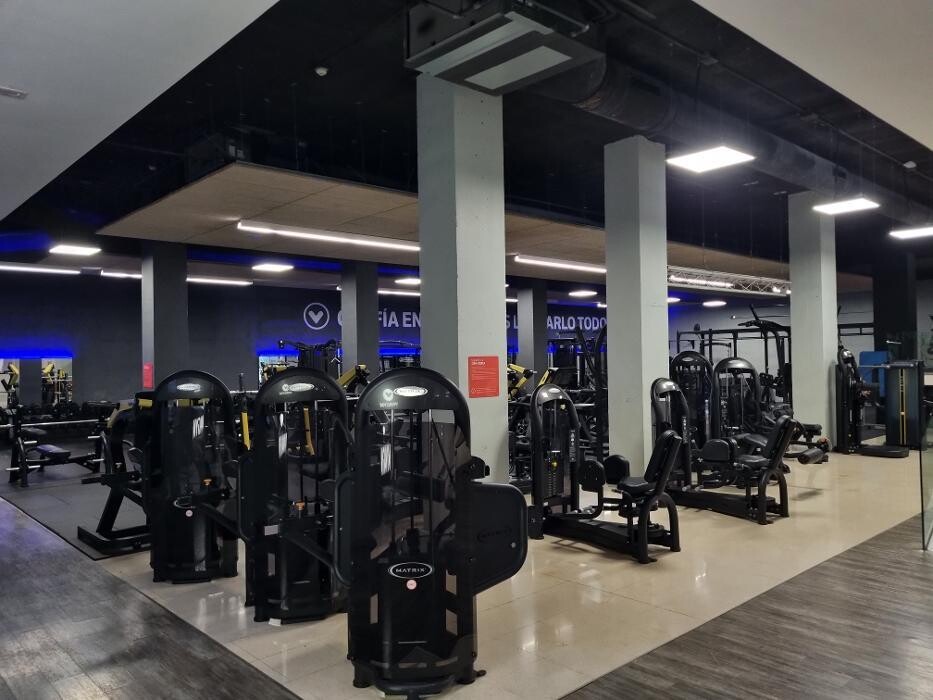 Images Gimnasio VivaGym Avenida Aigüera
