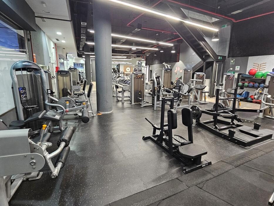 Images Gimnasio VivaGym Palacio de Vistalegre