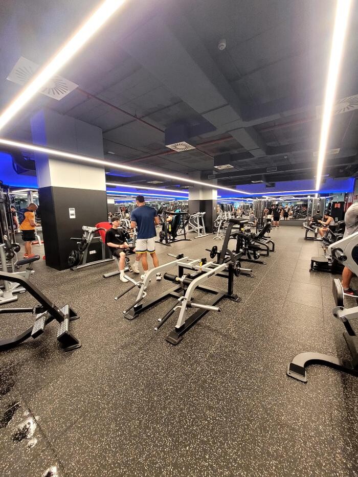 Images Gimnasio VivaGym Vega Plaza