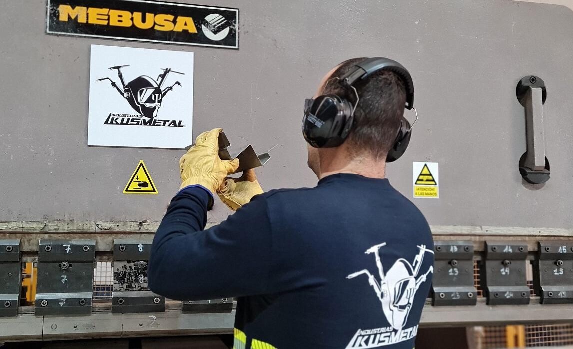 Images INDUSTRIAS IKUSMETAL S.L.