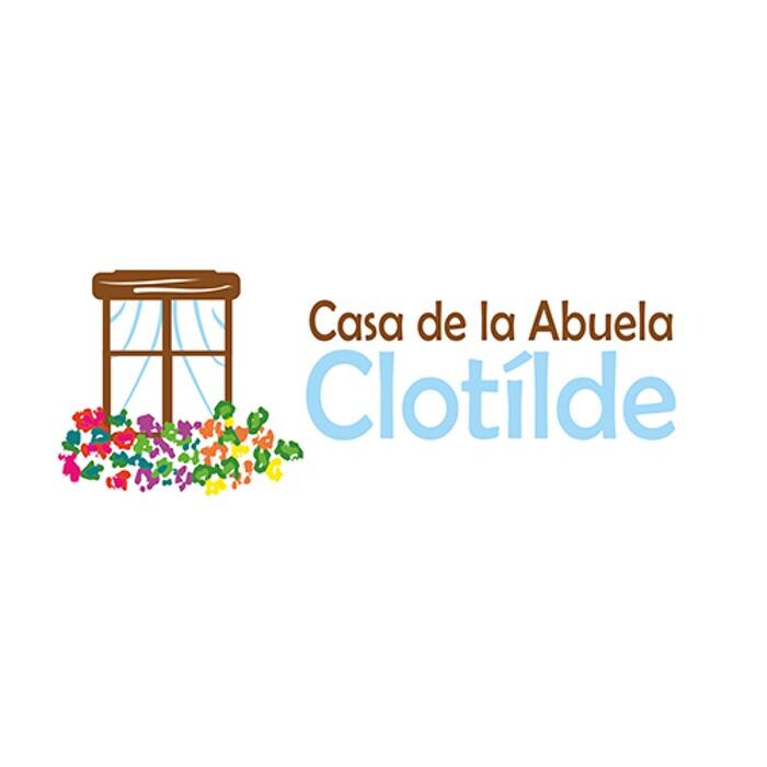 La Casa de la Abuela Clotilde Logo