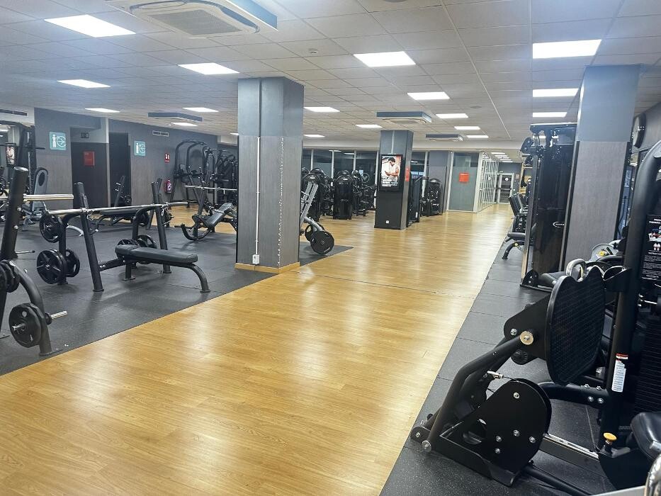 Images Gimnasio VivaGym Santa Eugenia