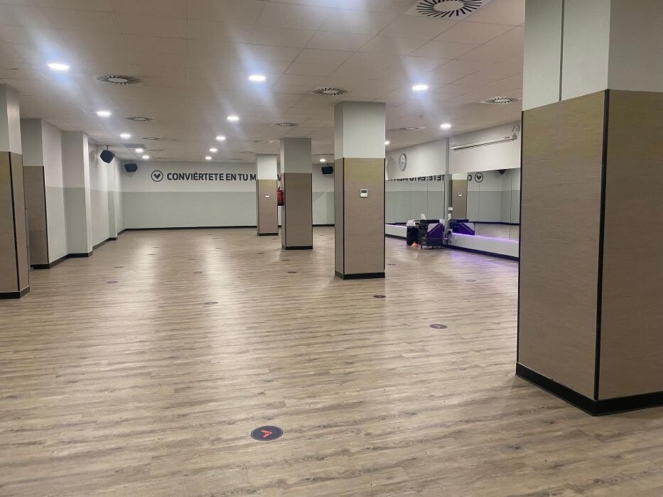 Images Gimnasio VivaGym Alcalá Ronda Fiscal