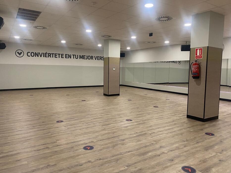 Images Gimnasio VivaGym Alcalá Ronda Fiscal