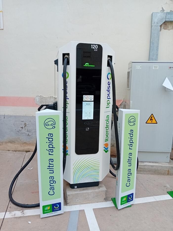 Images Iberdrola | bp pulse estación de recarga