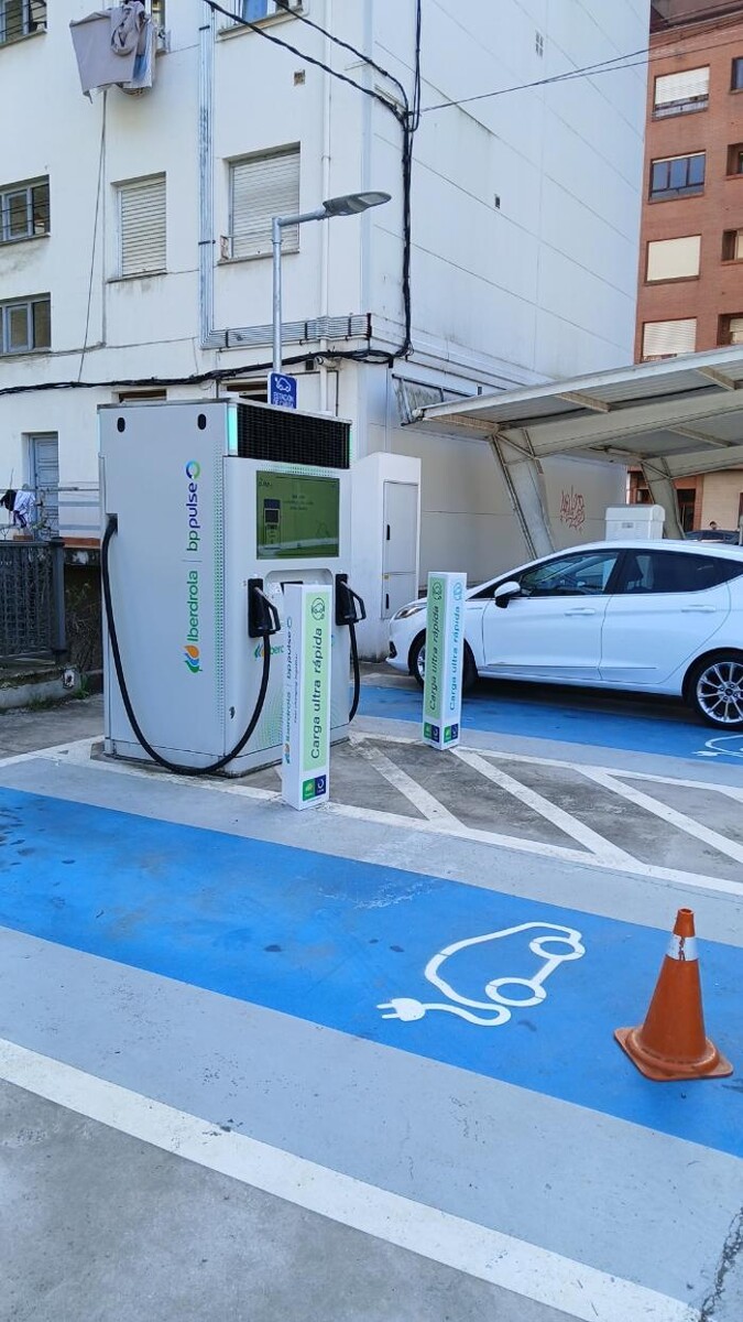 Images Iberdrola | bp pulse estación de recarga