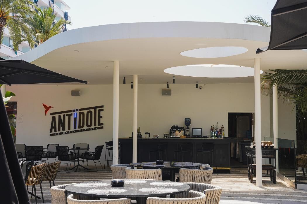 Images Antïdote: Recharge Station