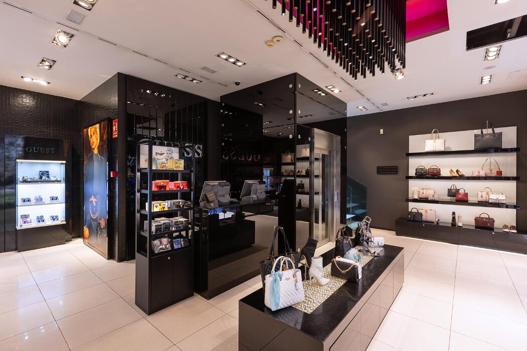 Images GUESS ACCESSORIES