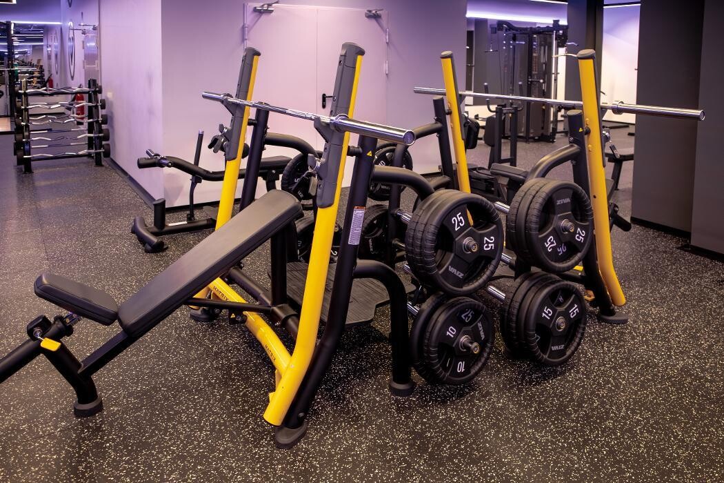 Images Gimnasio VivaGym Julián Camarillo