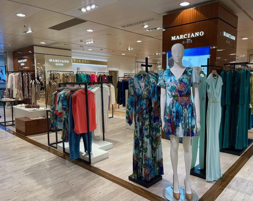 Images MARCIANO GUESS