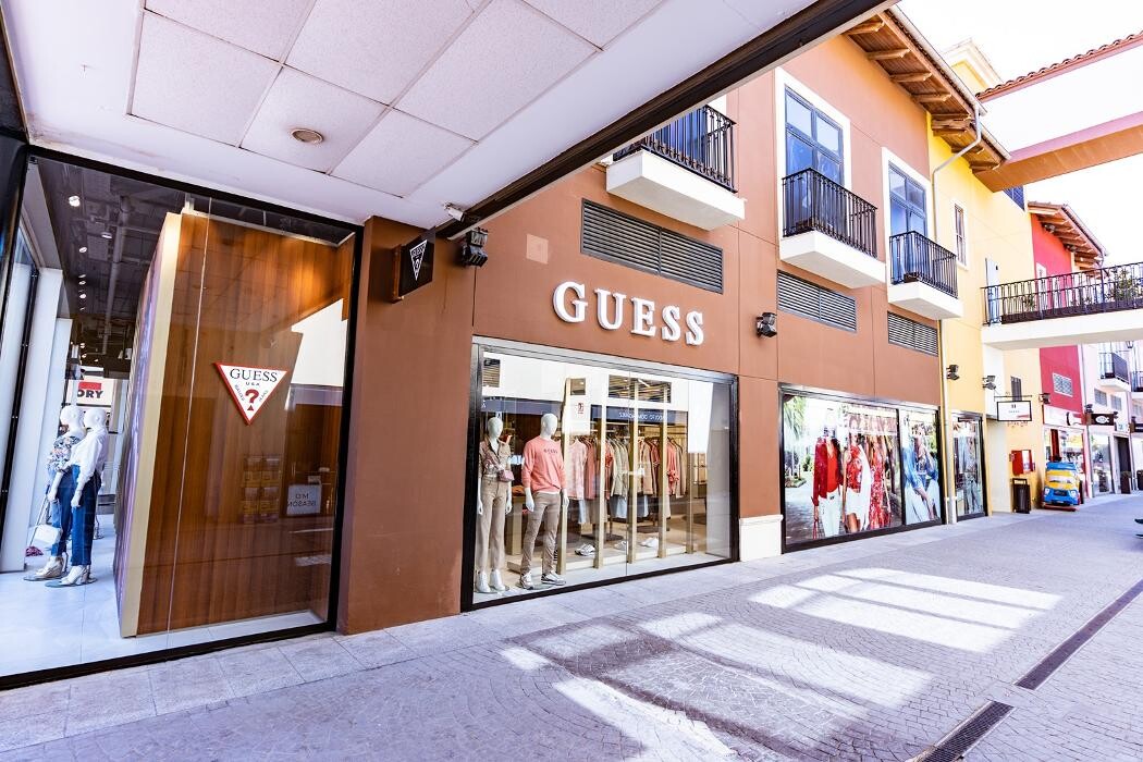 Images GUESS OUTLET BONAIRE