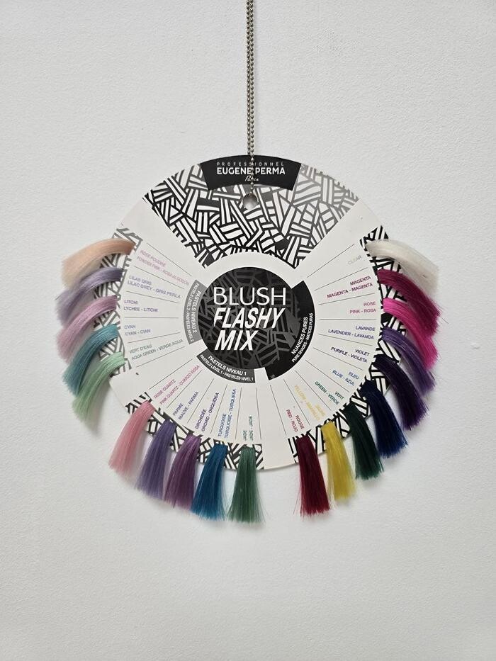 Images PERRUQUERÍA MARIBEL