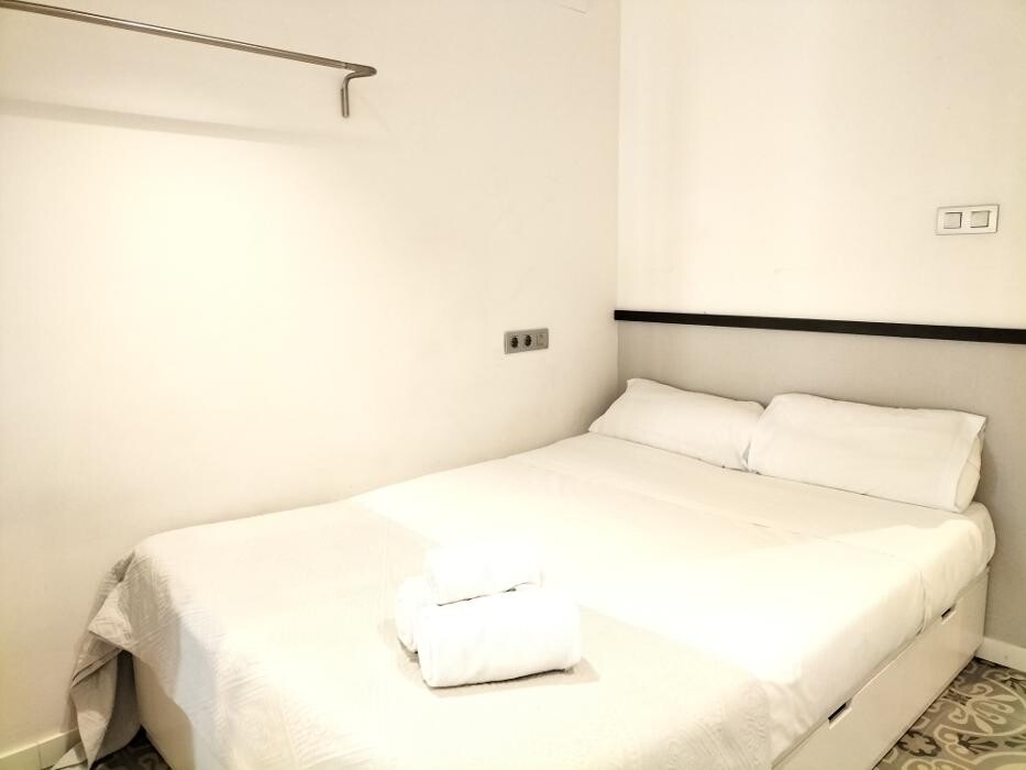 Images Liceu Apartments by gaiarooms