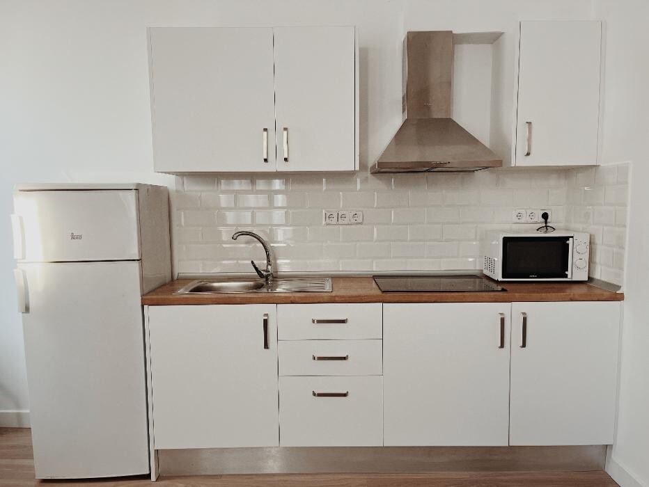 Images Hostal Express by gaiarooms