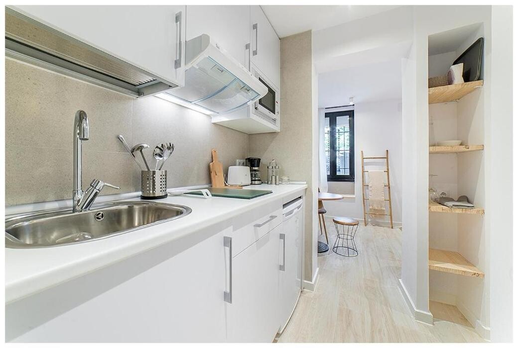 Images Apartamentos Madrid Rio by gaiarooms