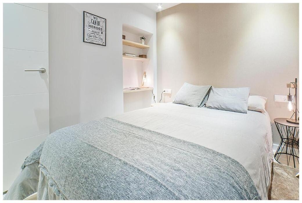 Images Apartamentos Madrid Rio by gaiarooms