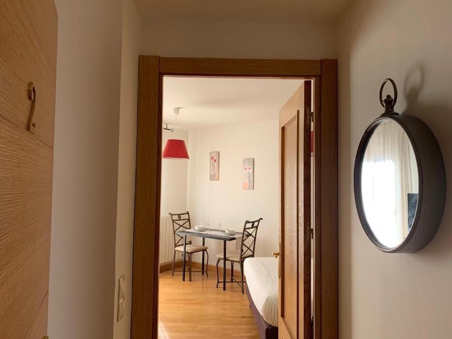 Images Apartamentos La Aliseda by gaiarooms