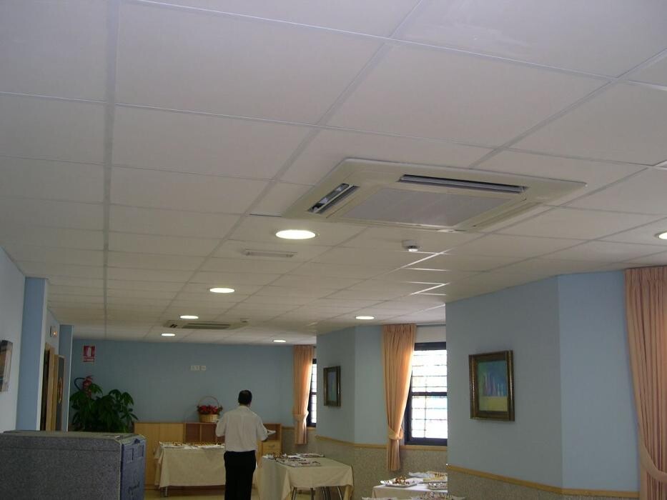 Images UNISAT
