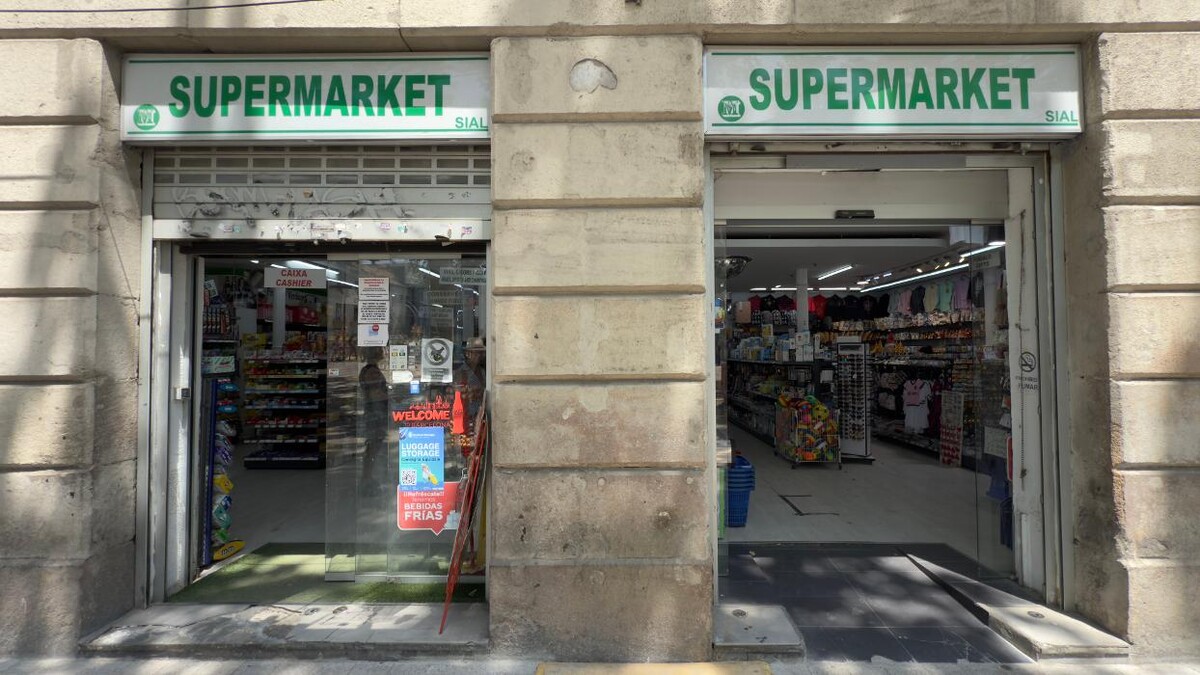 Images Luggage Storage Columbus Monument - Radical Storage