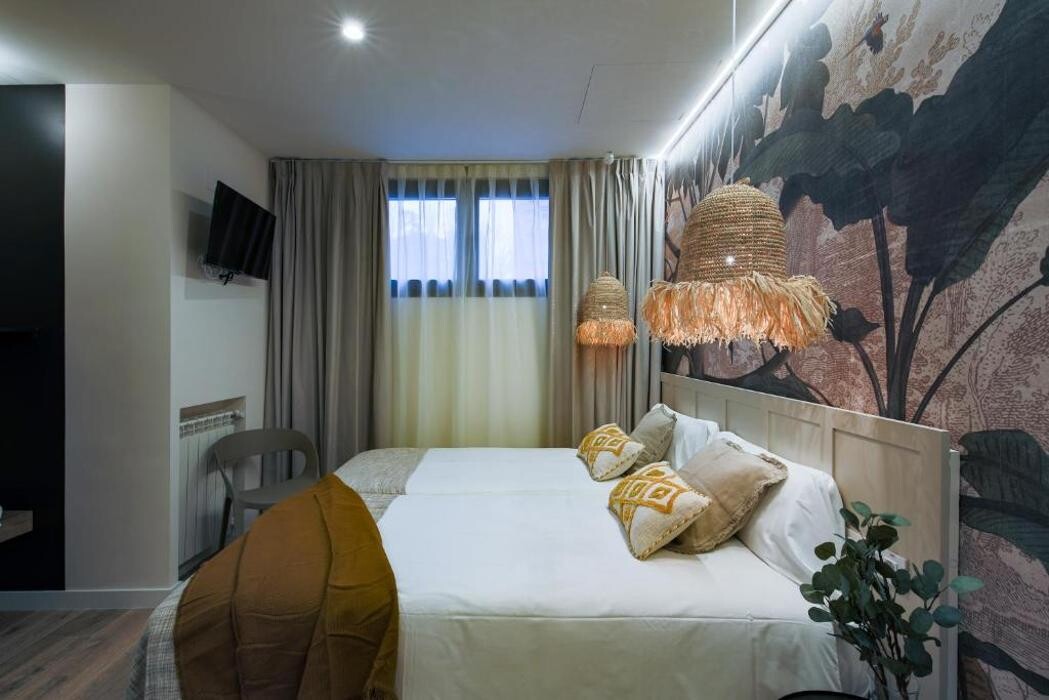 Images Apartamentos Home 42 by gaiarooms